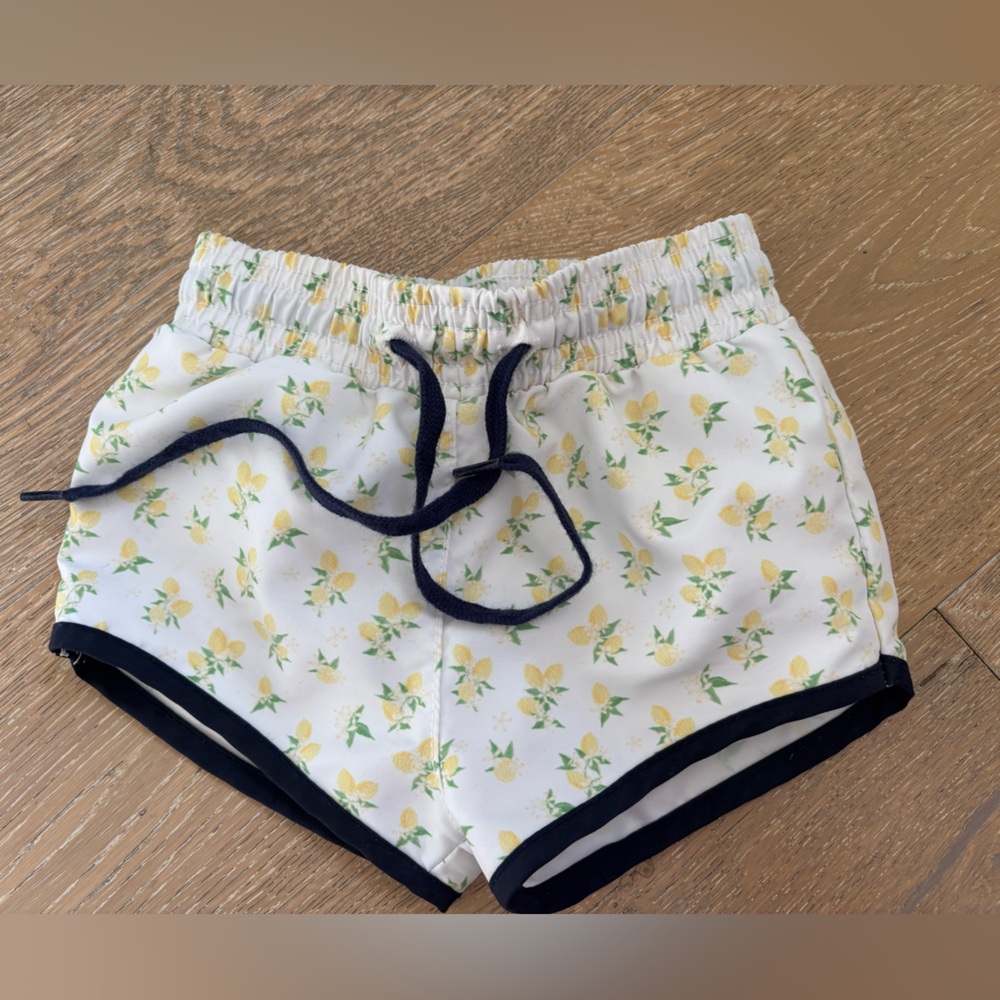 Minnow boy Floral Kids Shorts - White and Yellow size 1 or 12m